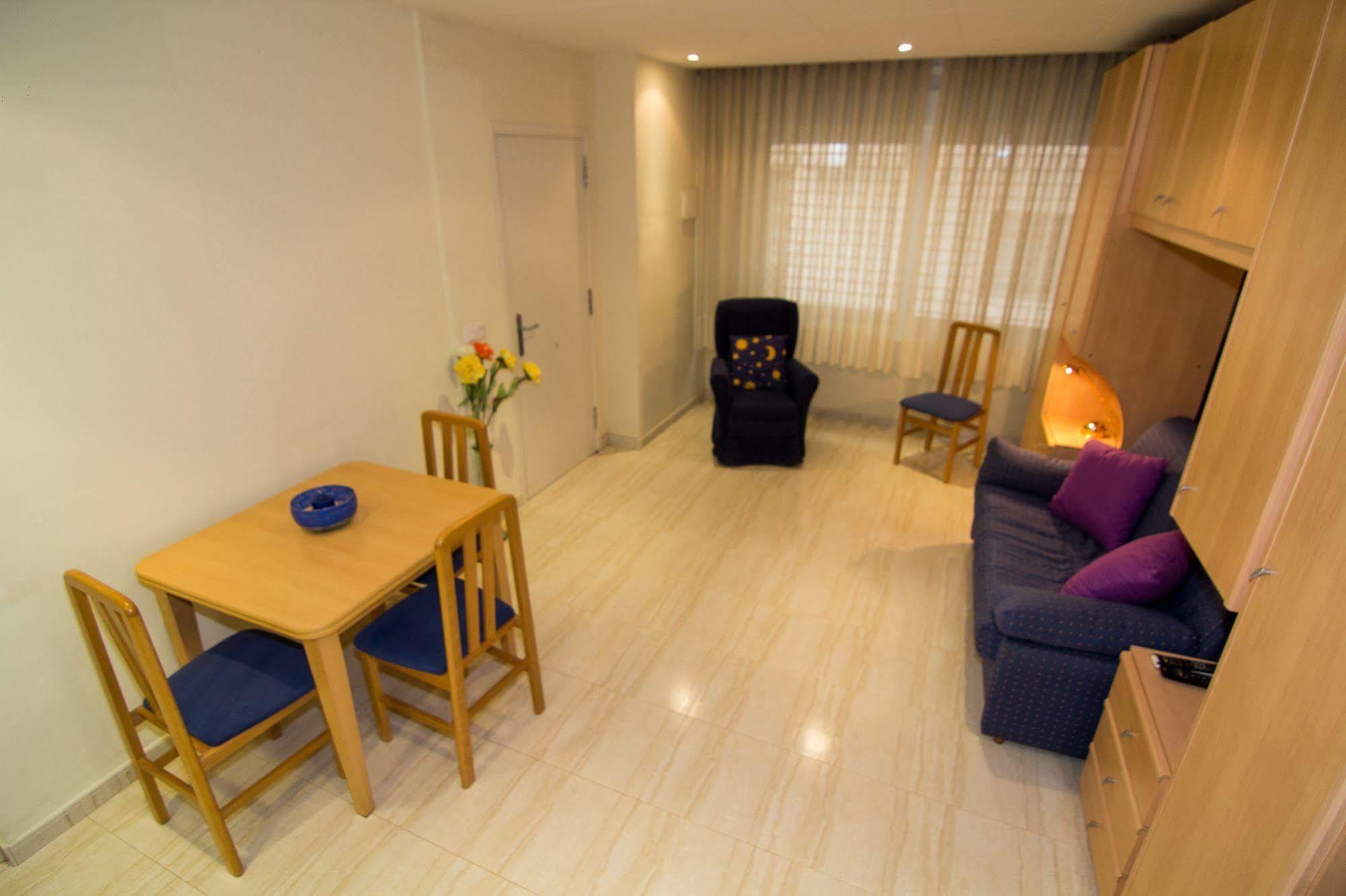 Ferienwohnung Agi Sant Antoni Roses Exterior foto