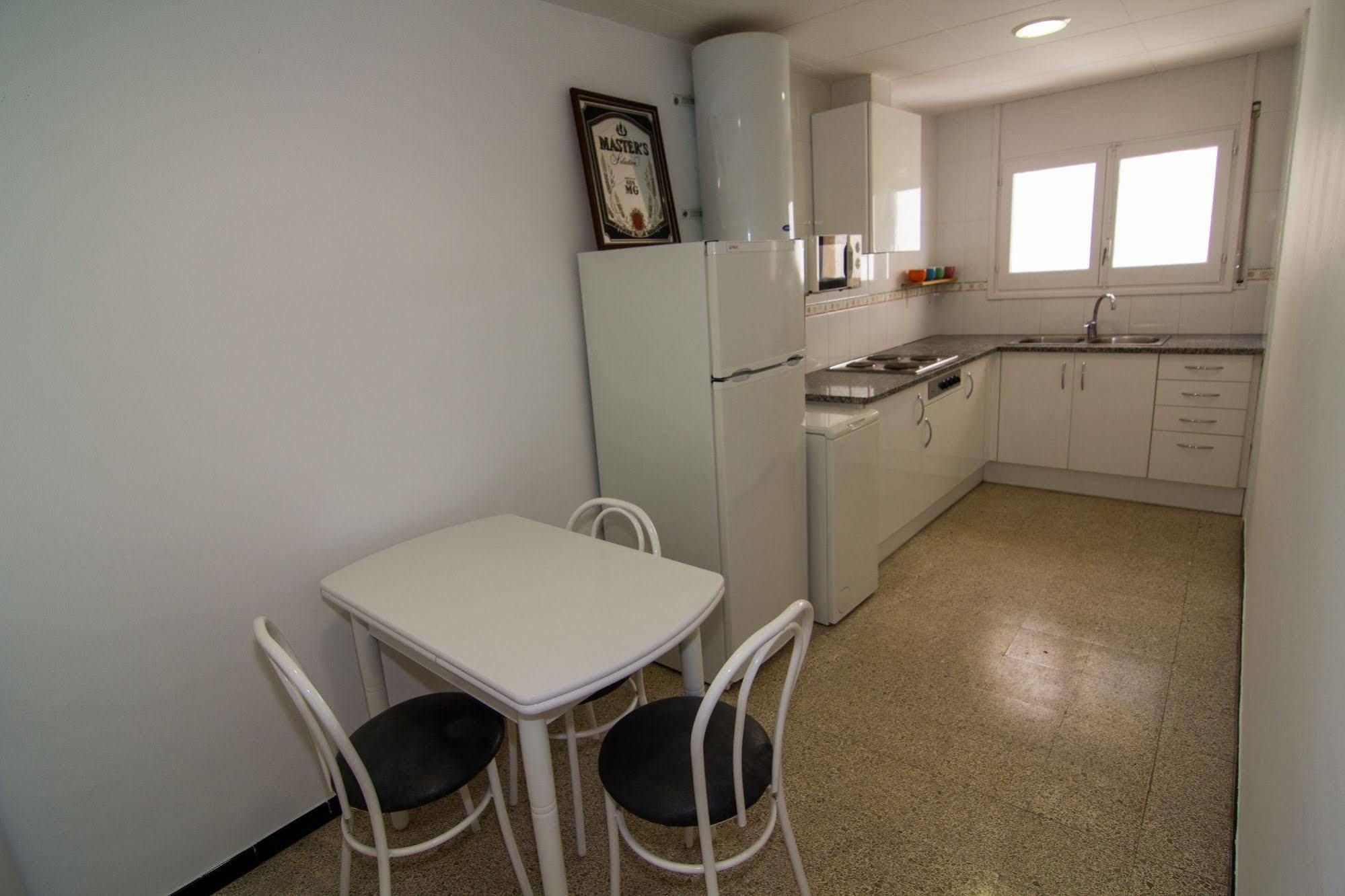 Ferienwohnung Agi Sant Antoni Roses Exterior foto